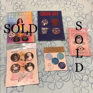 🌝Concert Buttons/Pins $25/all, $10 each
